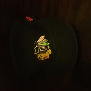 NHL Chicago Blackhawks Fitted Cap